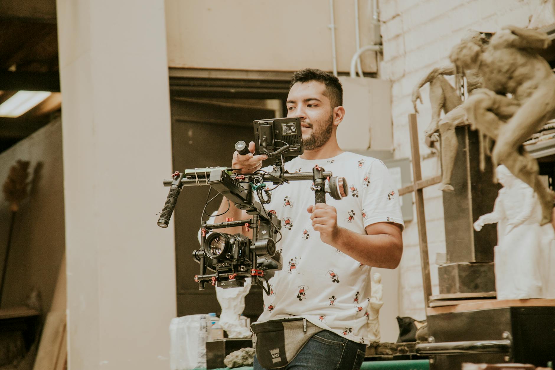 Как AI-видеопроизводство повышает креативность для бизнеса