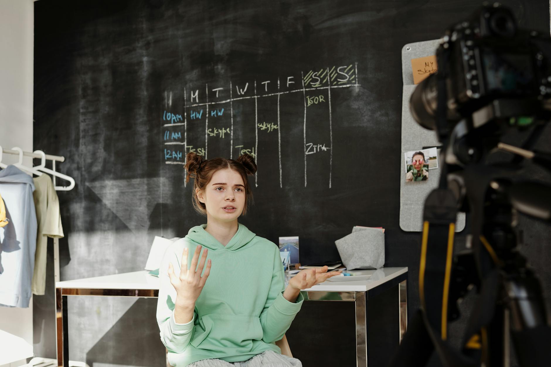 13 лучших AI-видеогенераторов, которые я реально протестировал (честные, практические обзоры)